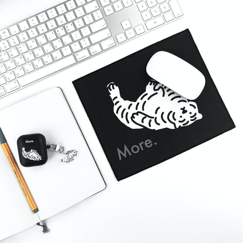 MORE TIGER MOUSE PAD
