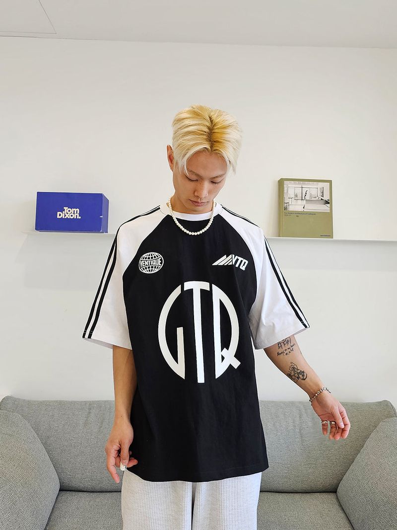 VENTIQUE(ベンティーク)の「VENTIQUE Raglan Coloring T-shirt 3color(Tops)」