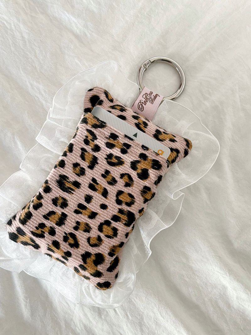 【MADE】 KIRA pocket pillow (leopard/pink)