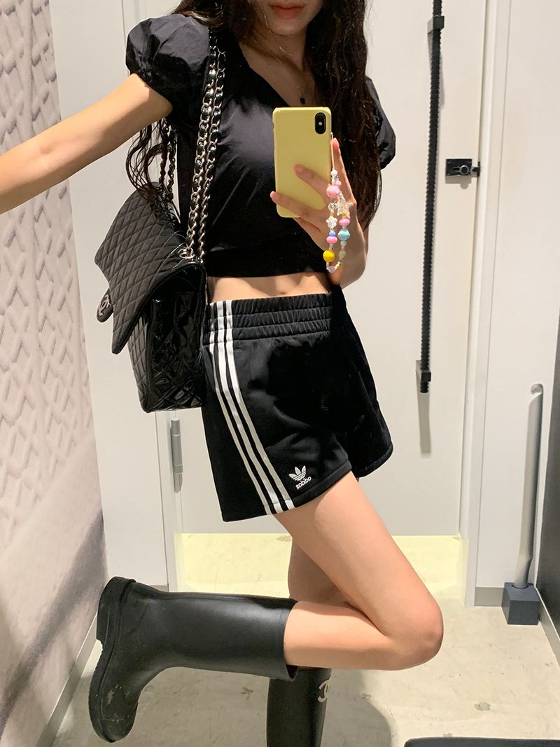 [MADE] MOBE SHIRRING CROP BLOUSE