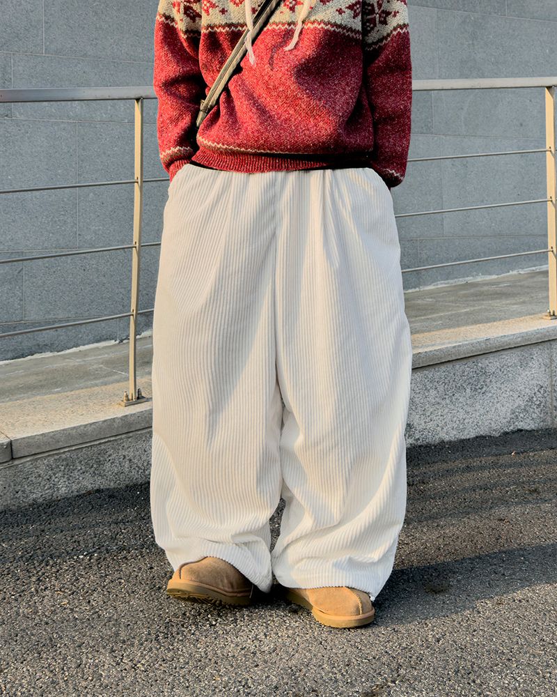 JIIGEUM(ジグム)の「Plush heavy corduroy brushed pants(Pants)」