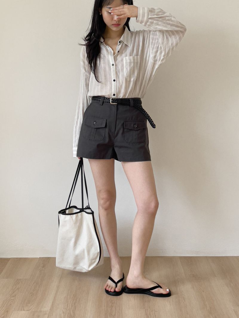 Deuan Two-Pocket Cotton Shorts