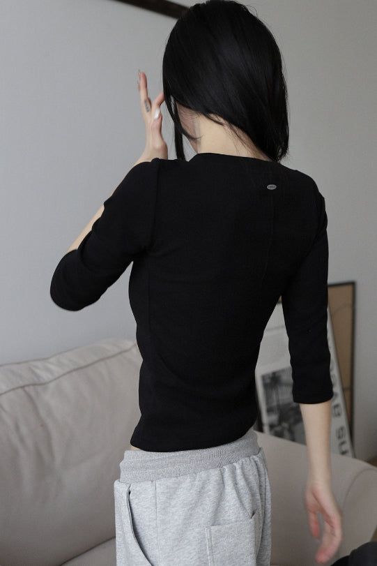 26SS★ [ EEUN MADE] Oval incision T