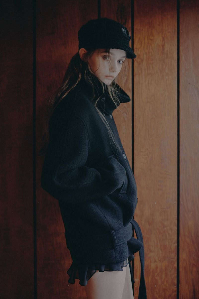 アンバーベルトダブルコート black
