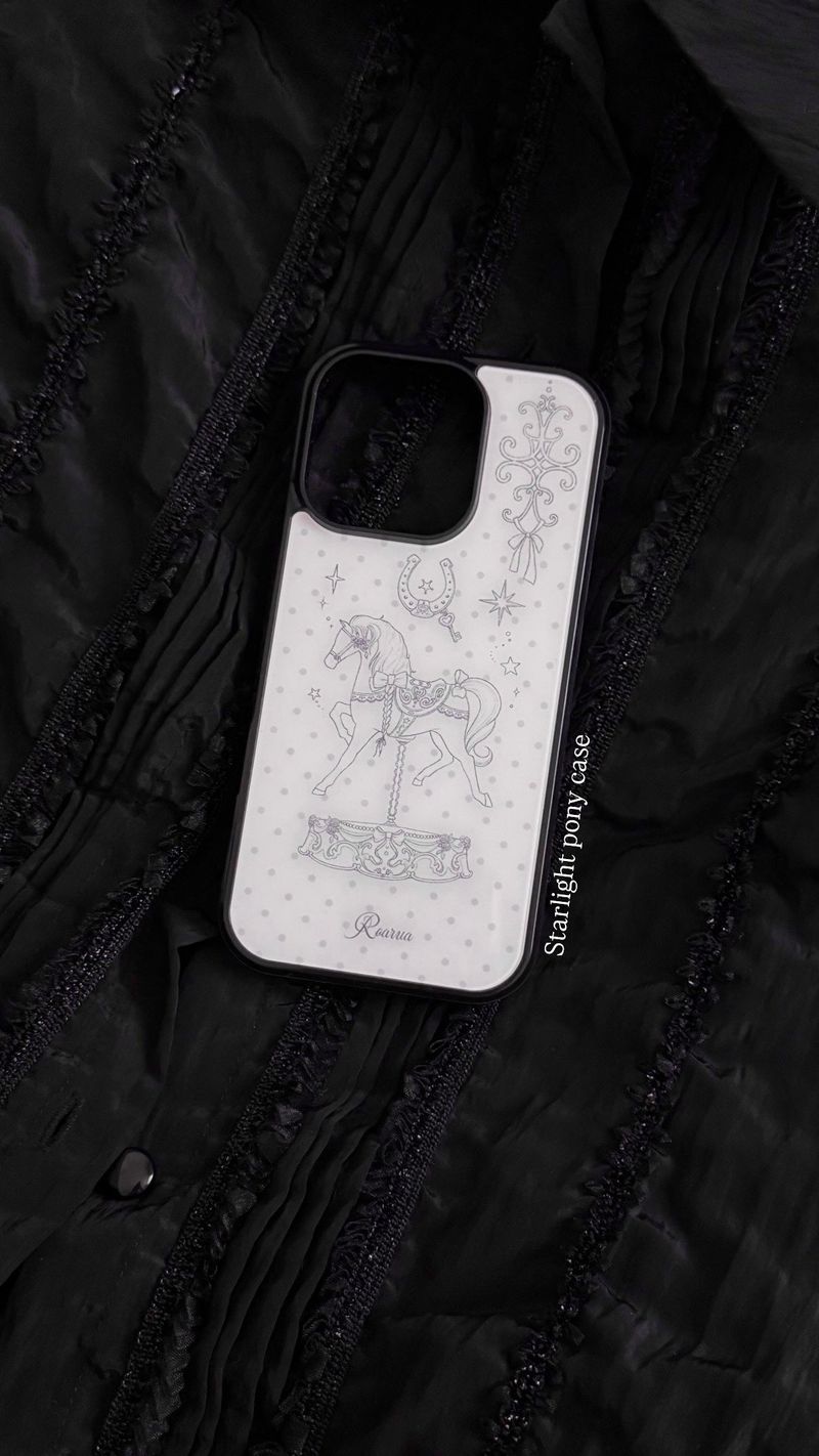 ROARUA（ロアルア）の「スターライトポニーケース（スマホグッズ/小物）」