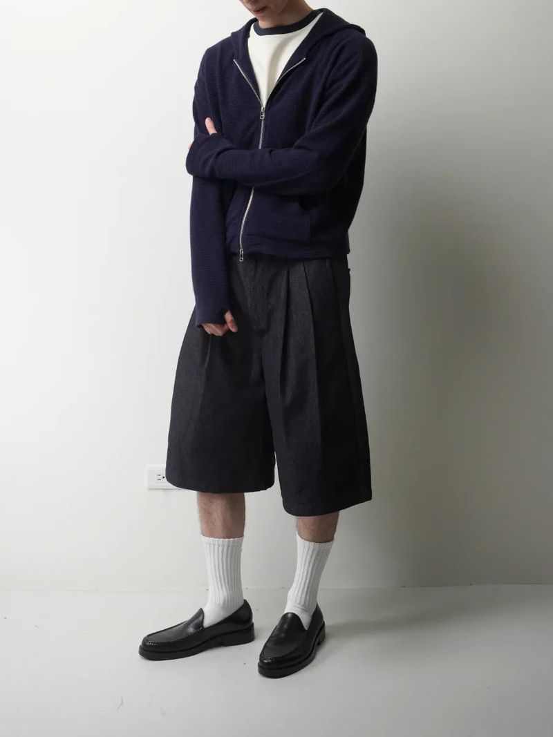 PT9 Pleated Cropped Raw Denim Shorts