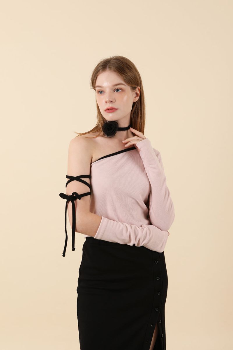 Strap Off Shoulder Warmer T-shirt Pink