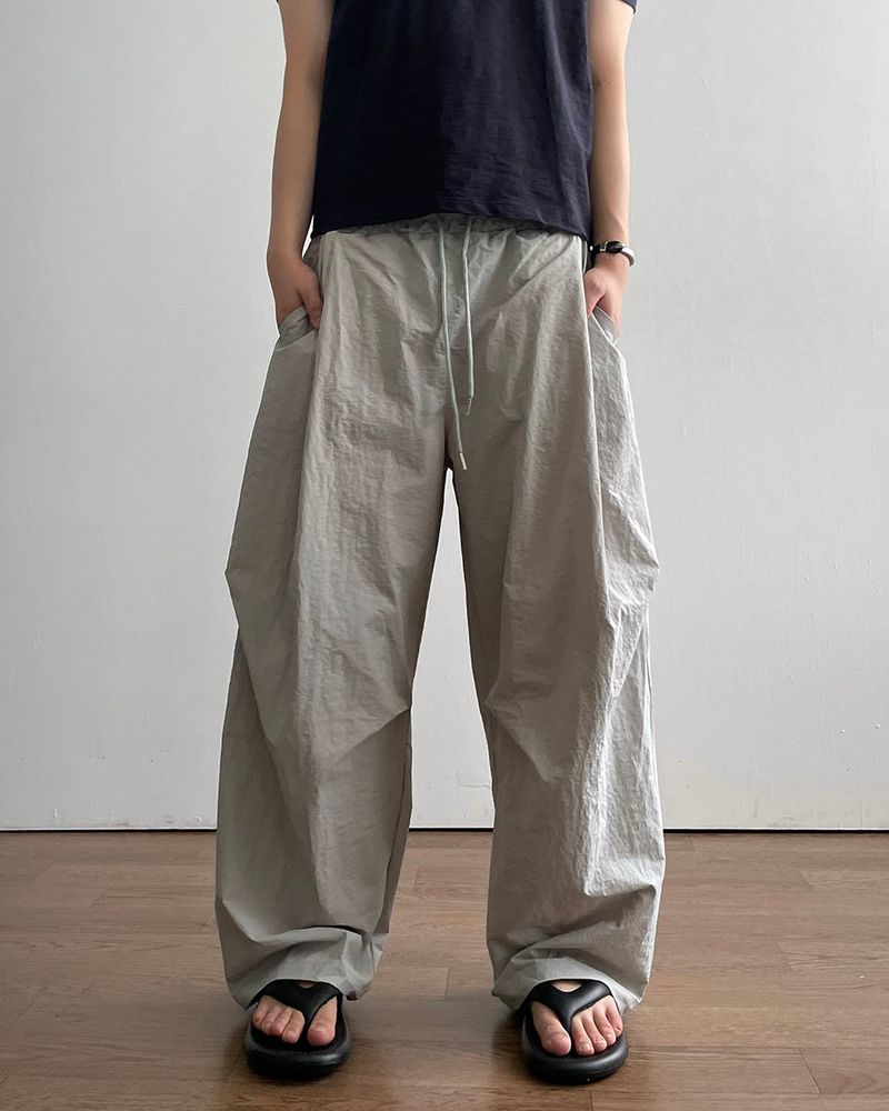 Ripple Pintuck Nylon pants