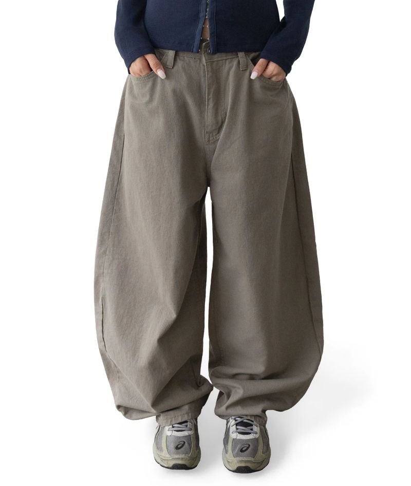 Muro Check Pocket Curved Pants