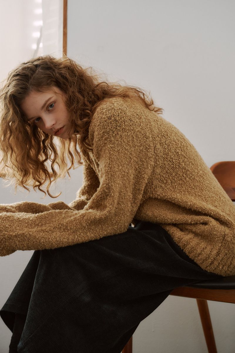 Coil round knit (Beige)