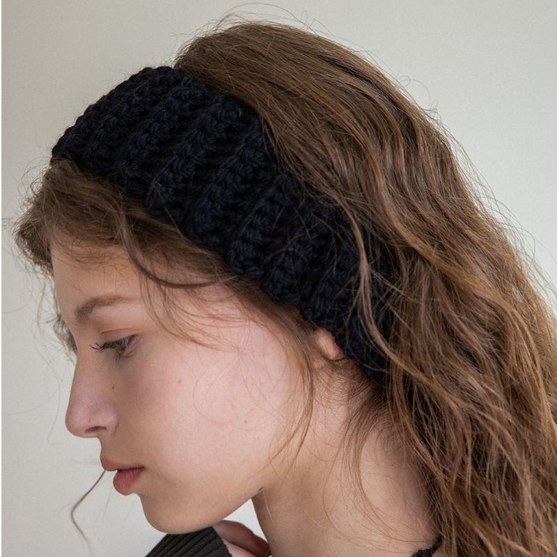 MerryMotive（メリーモチーブ）の「ウールブレンドニットイヤーウォーマーアンドヘアバンド (ブラック)（ヘアアクセサリー）」