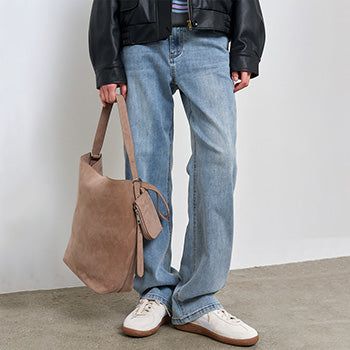 GENERAL IDEA（ジェネラルアイディア）の「WOMAN Eco-suede shoulder bag with pouch [BEIGE]（Bags）」
