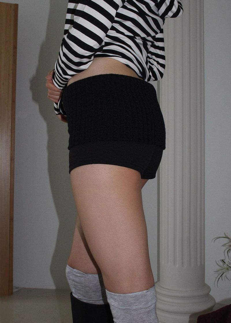 TOUCH KNIT SHORTS