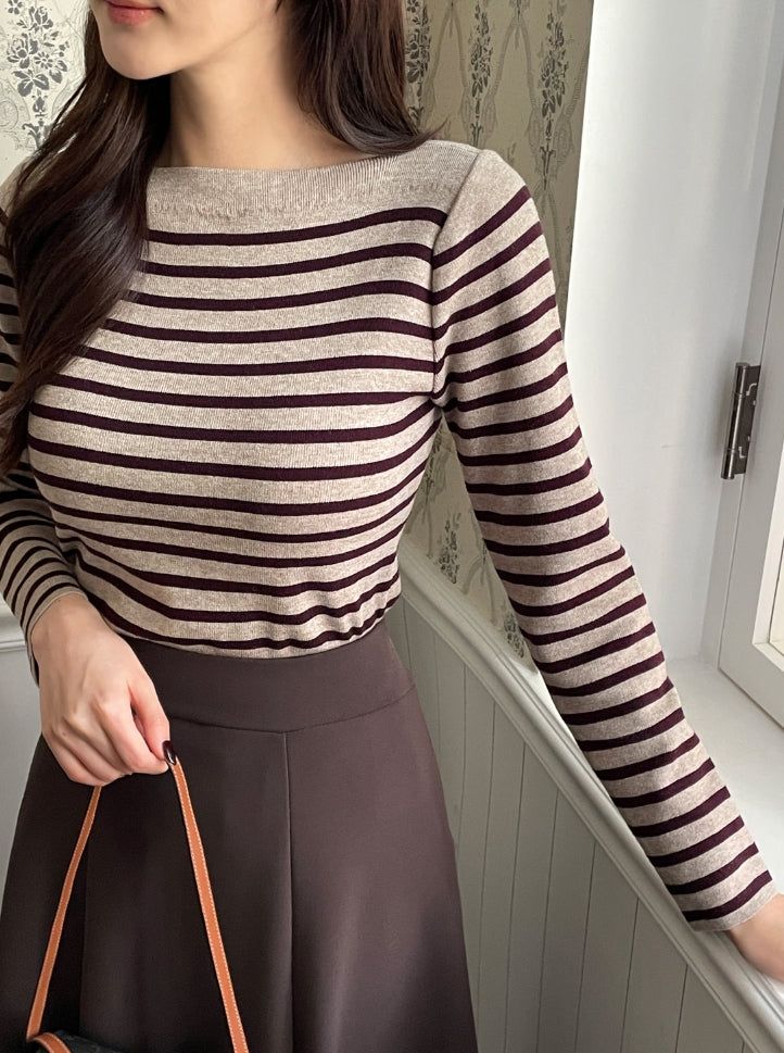 Demu Stripe Boat Neck Knit
