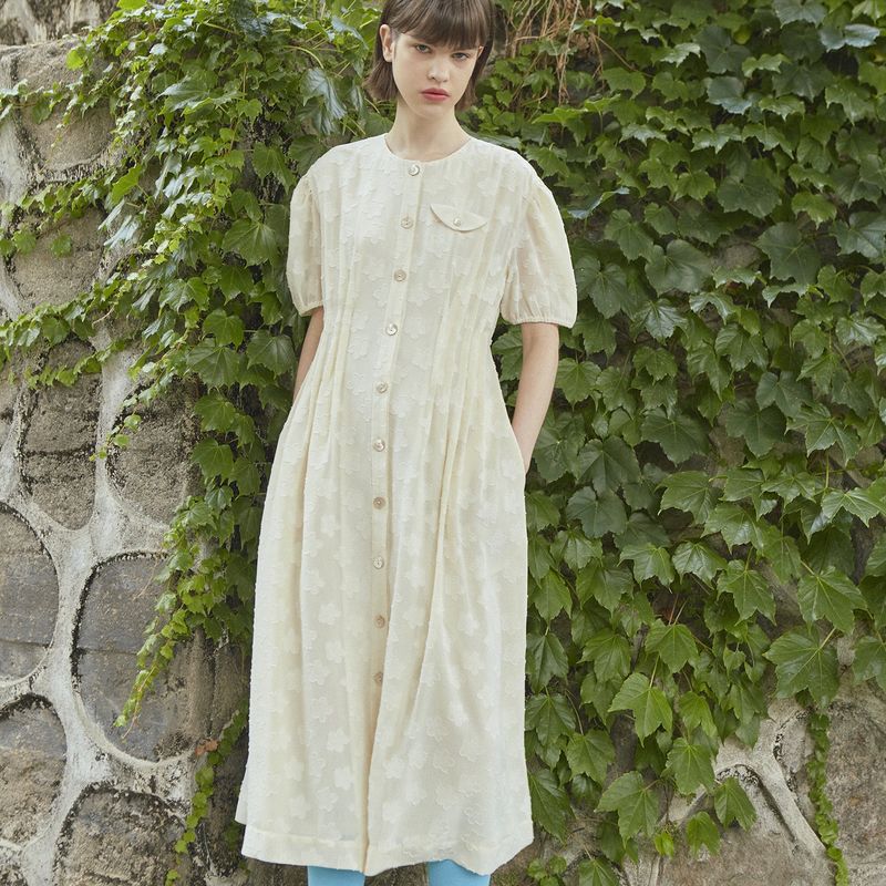 VITALSIGN（バイタルサイン）の「[LINE] Flower Pintuck Button Dress（Dresses）」