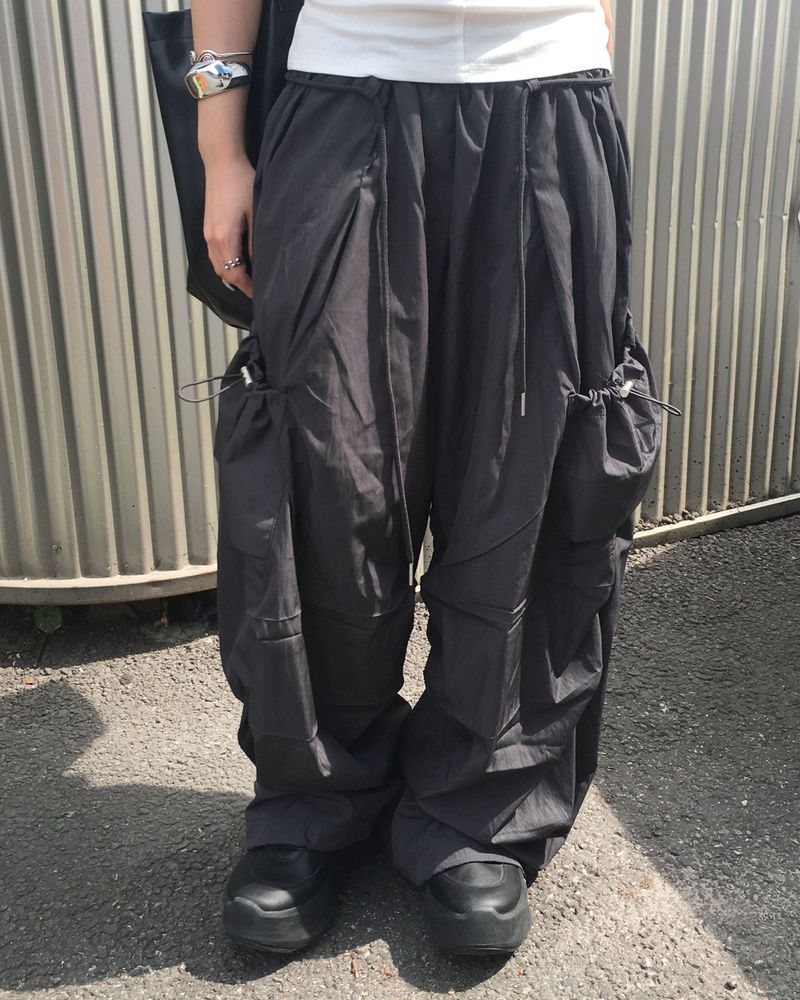 Nylon string cargo pants