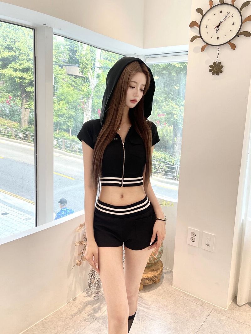 1512. Track Pocket Shorts (2 colors)