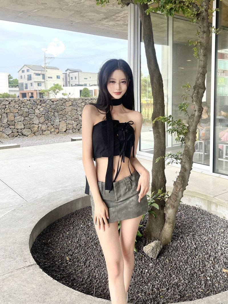 1012. Ribbon scarf top (3color)
