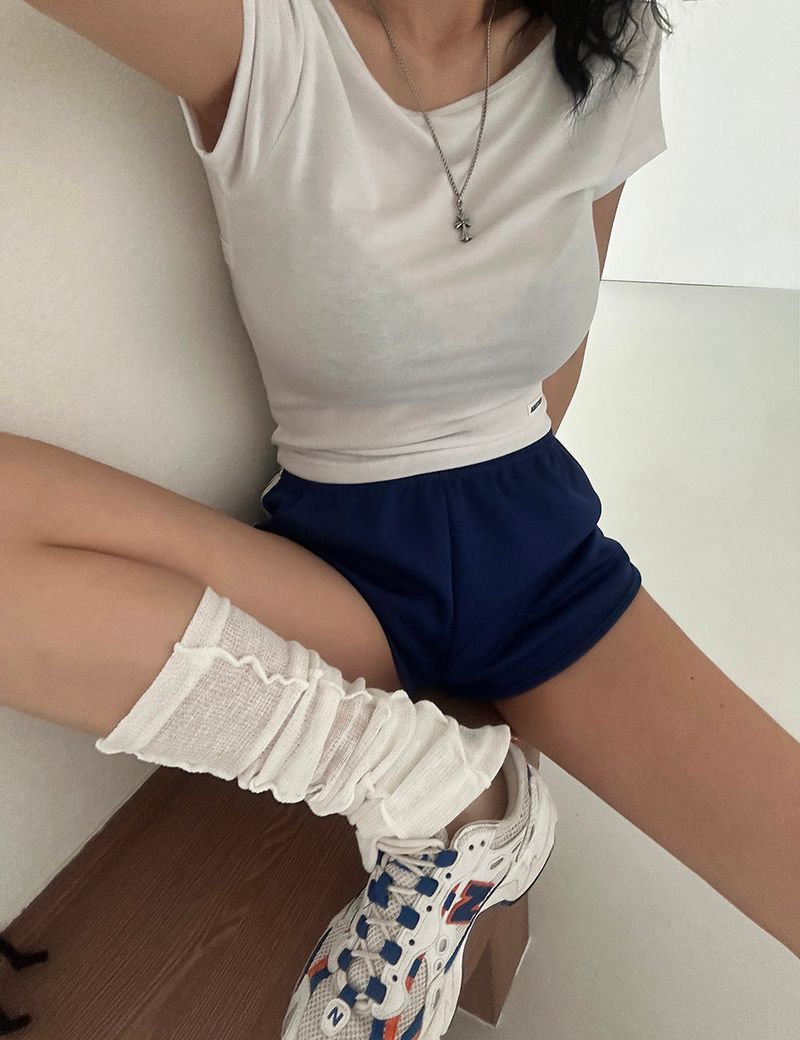 Class Patch Back Slit Short Sleeve Tee