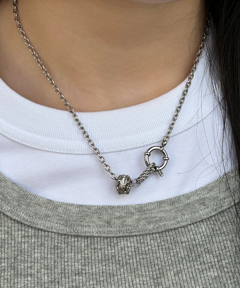 elo necklace