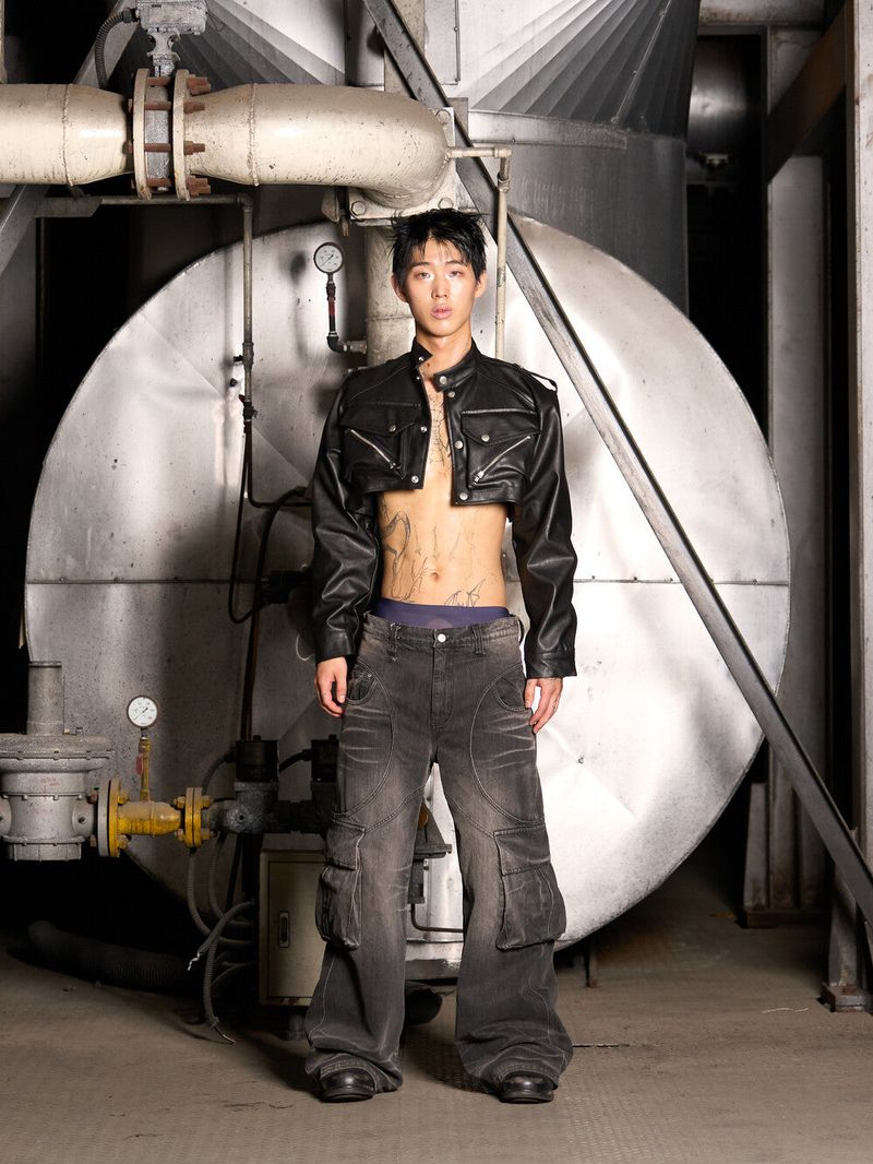 Circle Washing Denim Cargo Pants (Black)