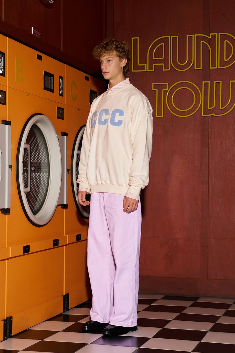 CCC Skyblue Patch Sweatshirt / Ivory [Unisex]