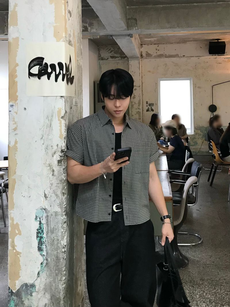 North non-fade curved pants