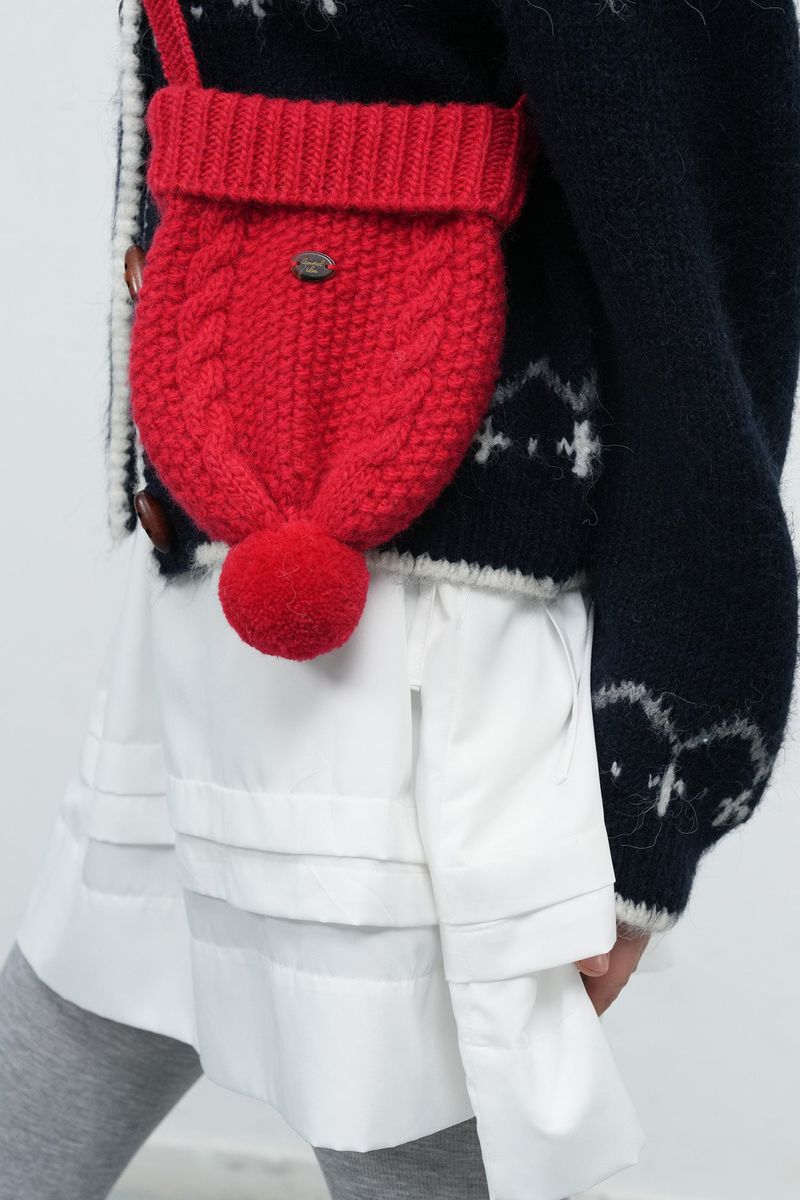 beanie knit bag