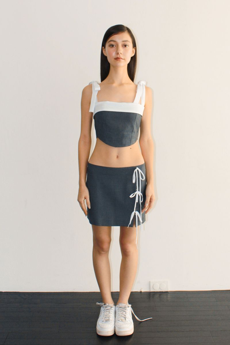 RIBBON PIN STRIPE CORSET TOP / GRAY