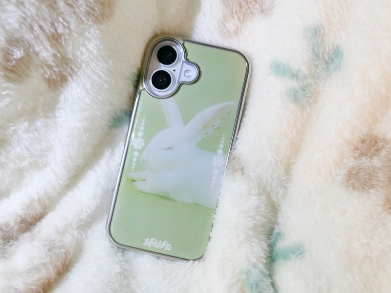 Furry Friends airpods case_Rabbit