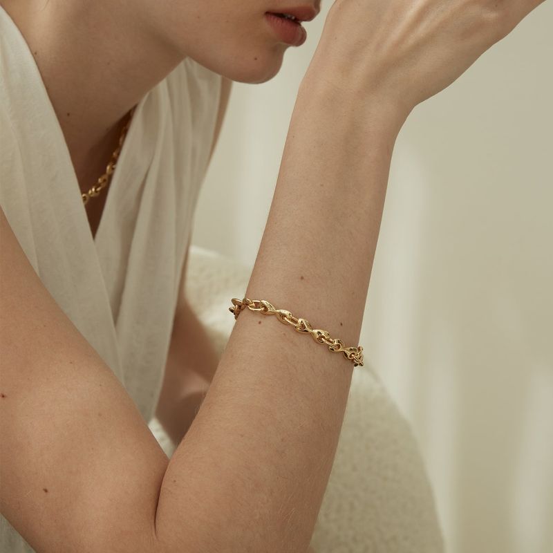 Love Connection Bracelet_Gold