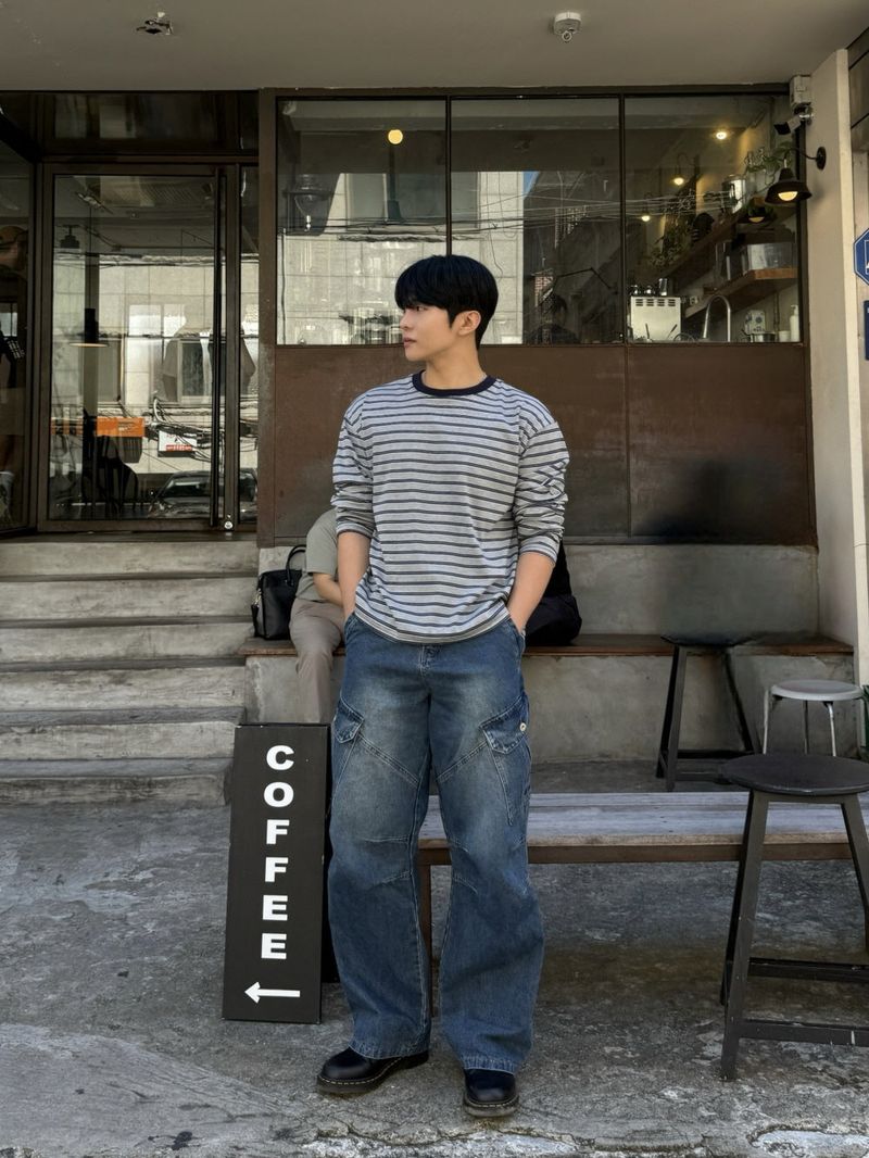 With crop stripe long-sleeve tee