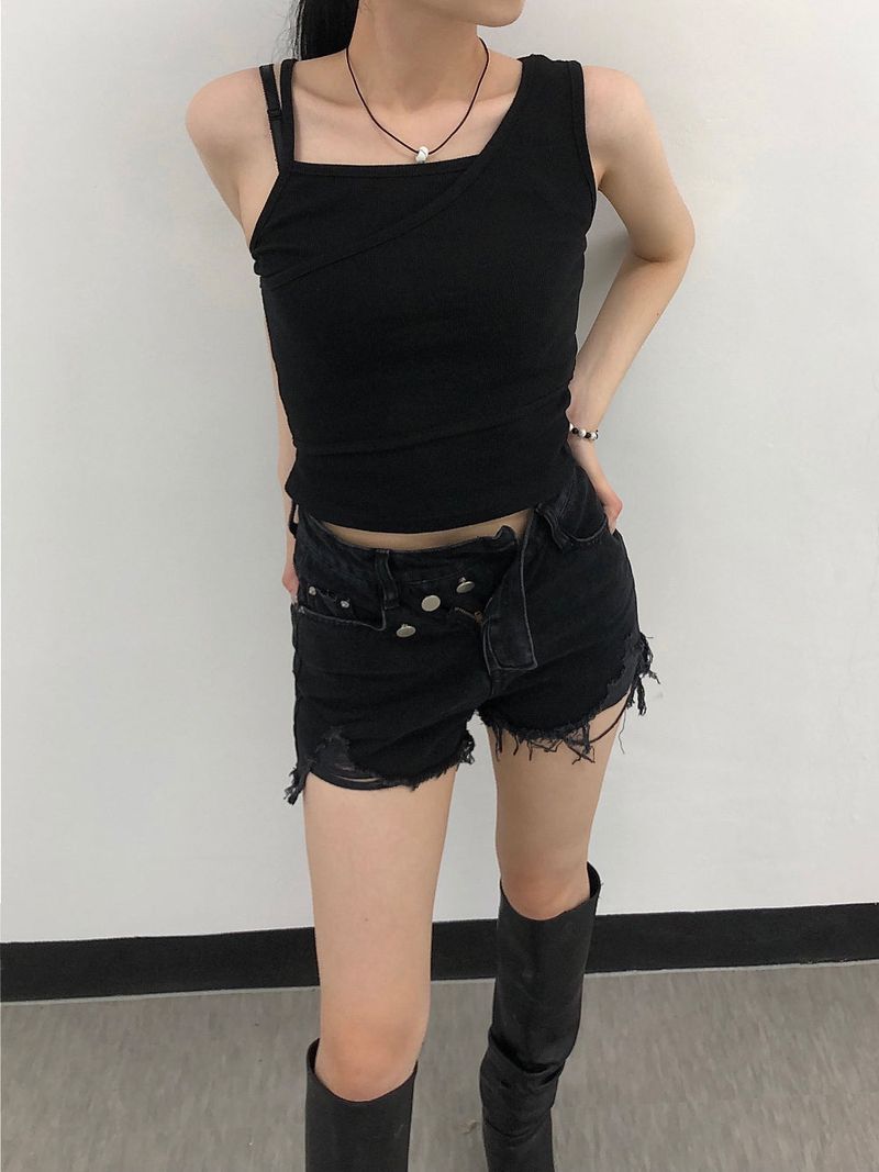 Set-Black halterneck sleeveless Set T