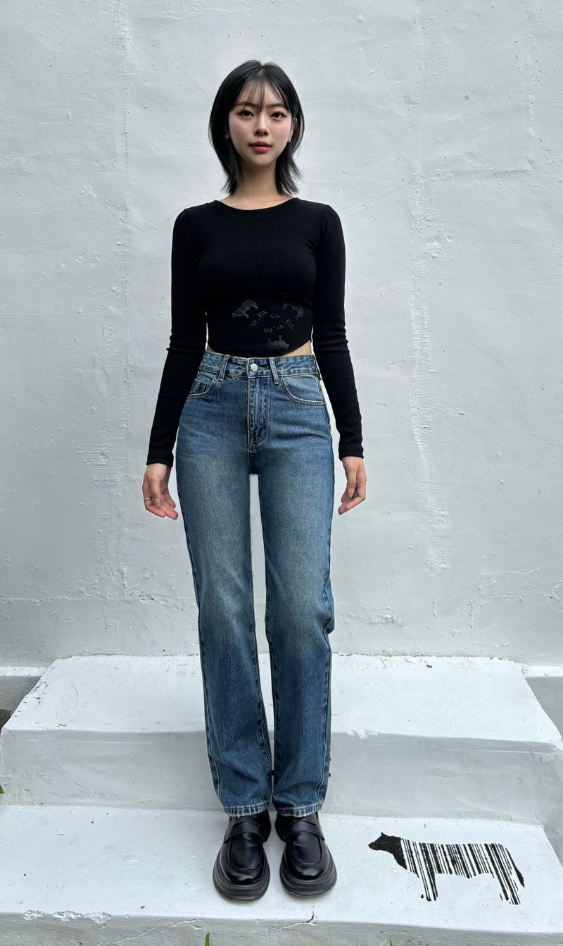 STRAIGHT FIT DENIM PANTS code 18317