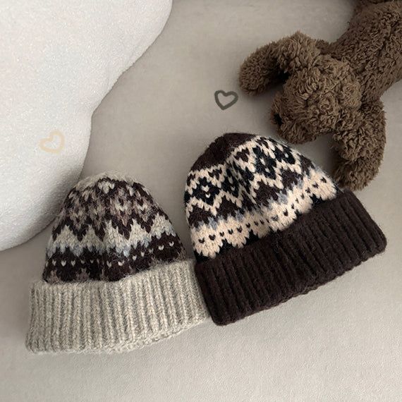 hijjoo（ハイチュー）の「Eid Nordic beanie hat（Hats）」