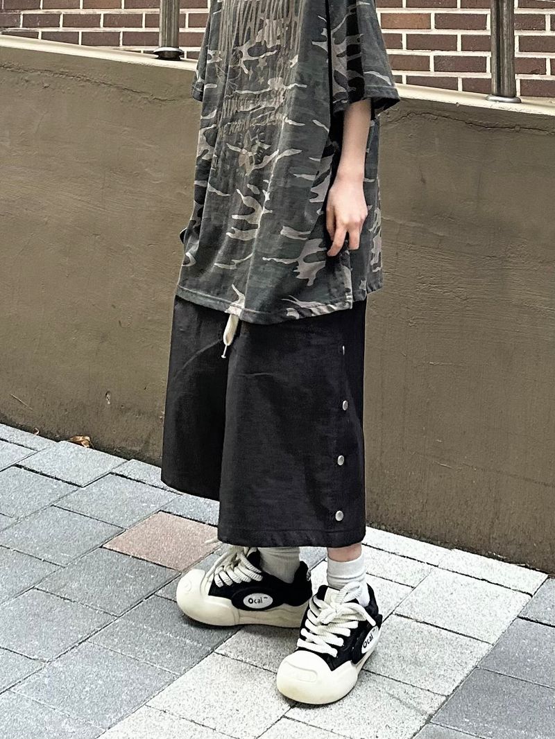 snap nylon crack bermuda pants