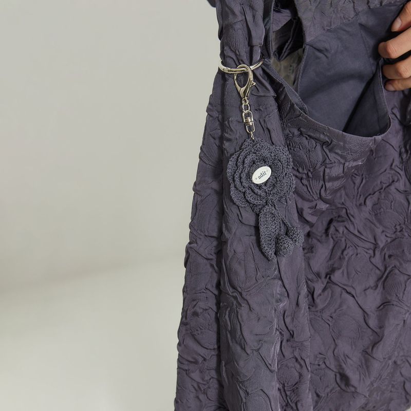 Crochet key ring_grey