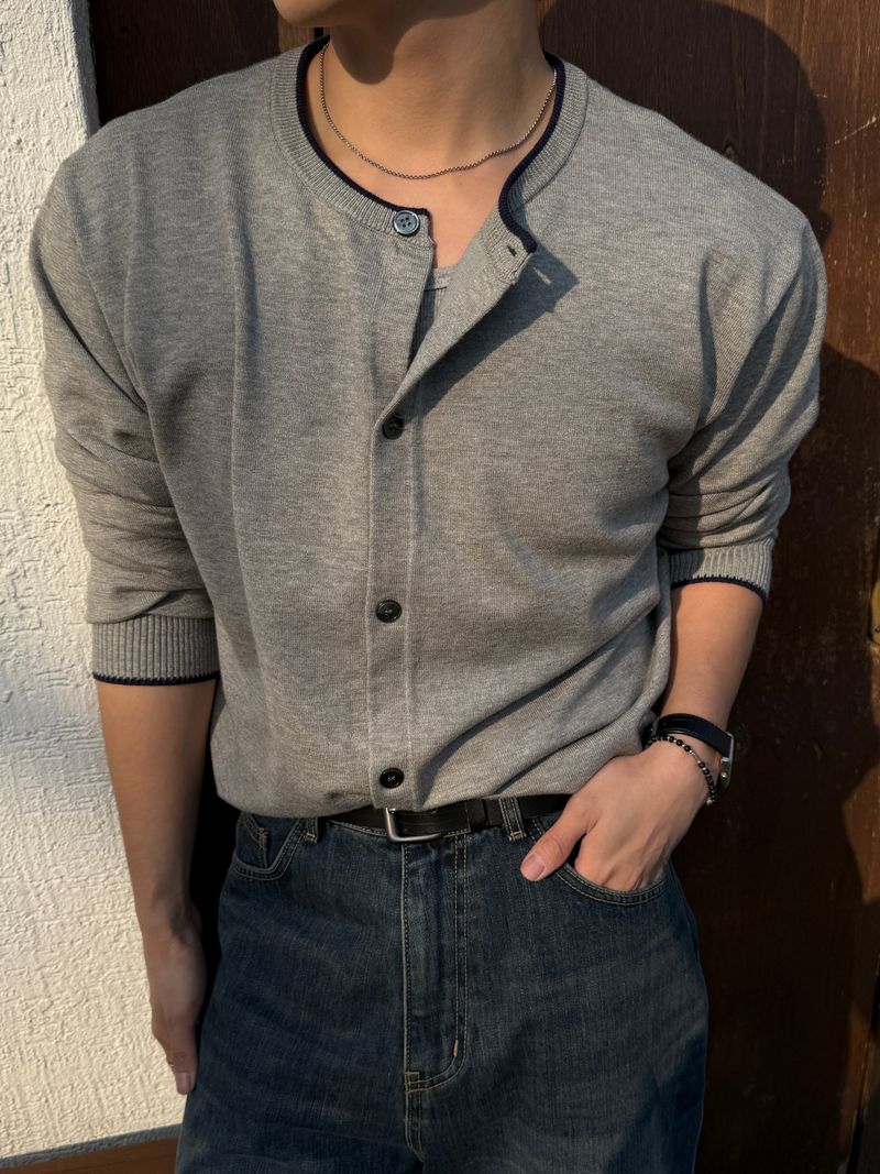 Int color scheme round cardigan