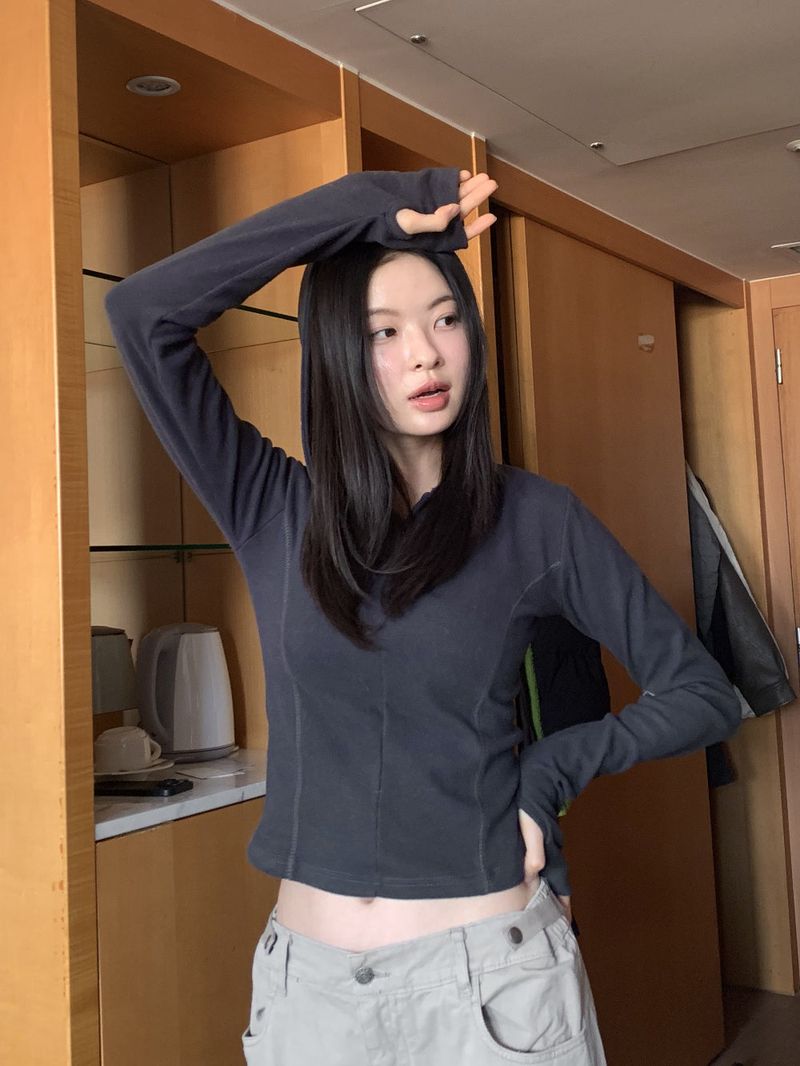  LINE HOOD HALF ZIP-UP