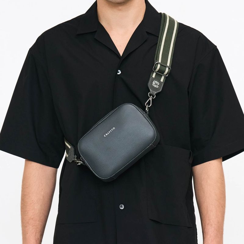 Mushroom Leather Travel Pouch