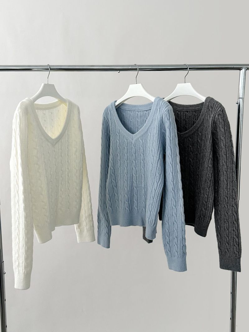 Frost soft V-neck wool knitwear