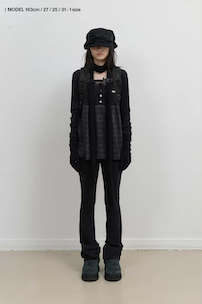 Button Slit Bootcut Pants / Black