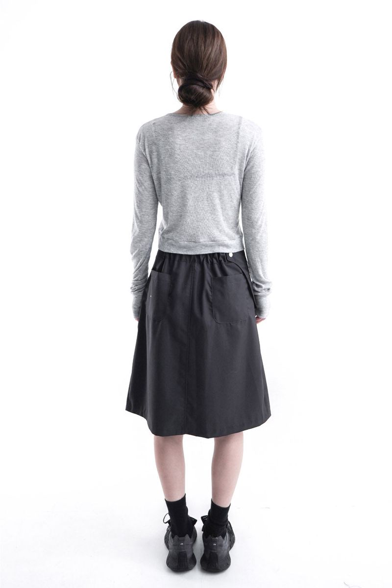 BUTTON POCKET SKIRT