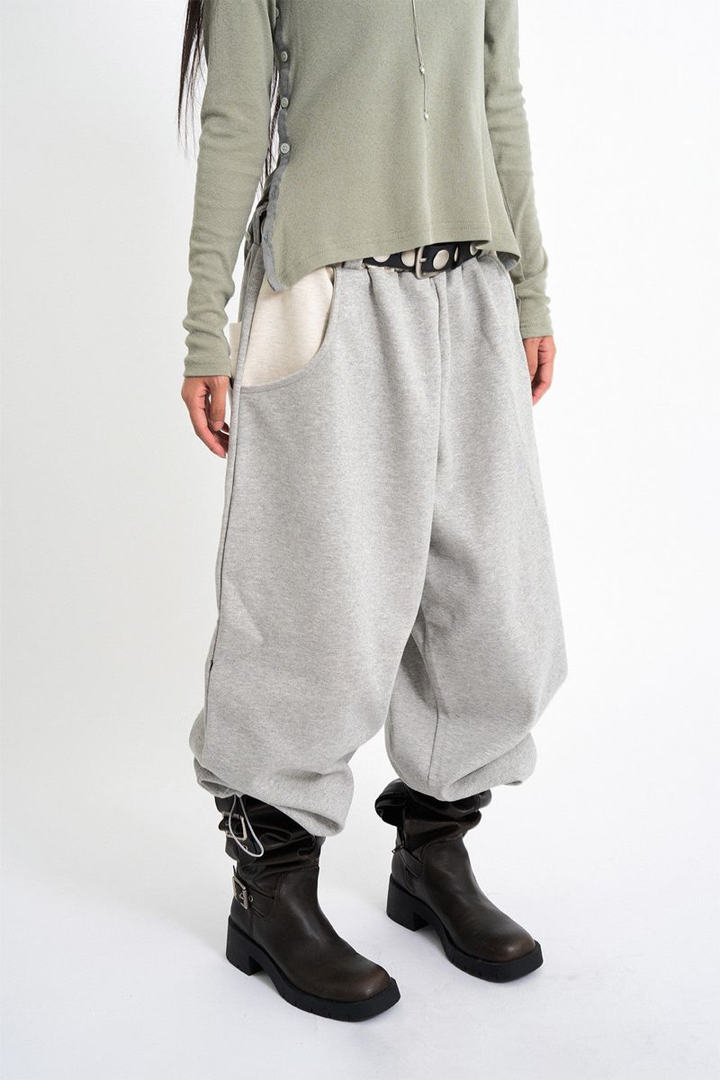 Raucohouse（ラウコハウス）の「Peanut color matching pocket sweatpants（Pants）」