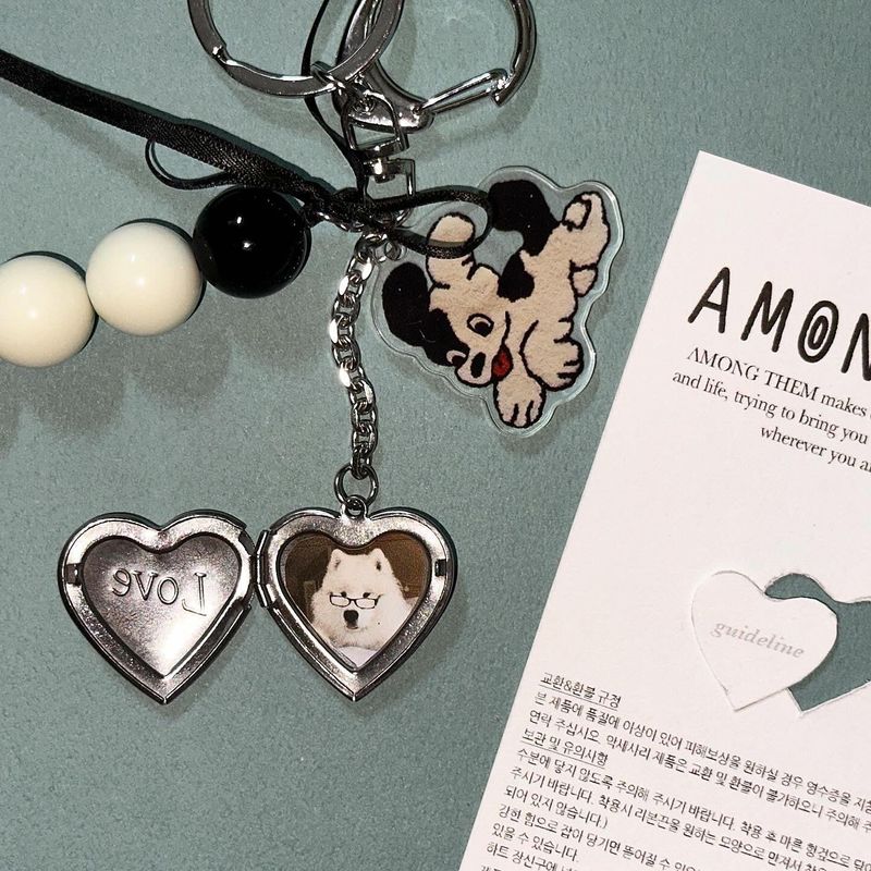 AMONGTHEM（アモンデム）の「[MADE]ラブフォトキーリング- パピー（トイ/キーホルダー）」