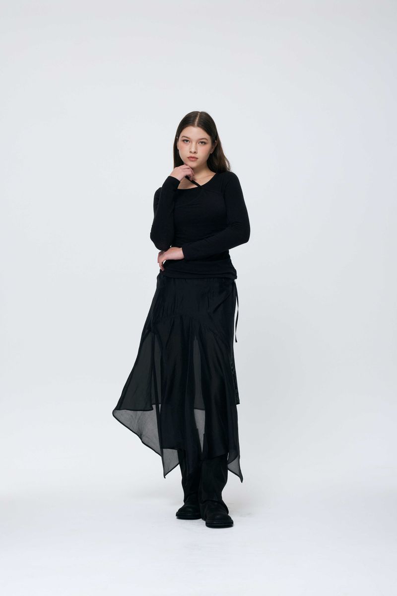 ELAN LINE WRAP SKIRT / BLACK