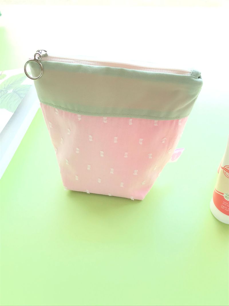 love berry pouch / 2 colors