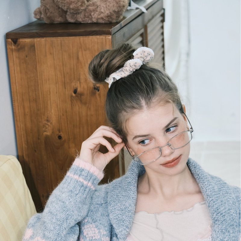 Mini Lace scrunchie_peach beige