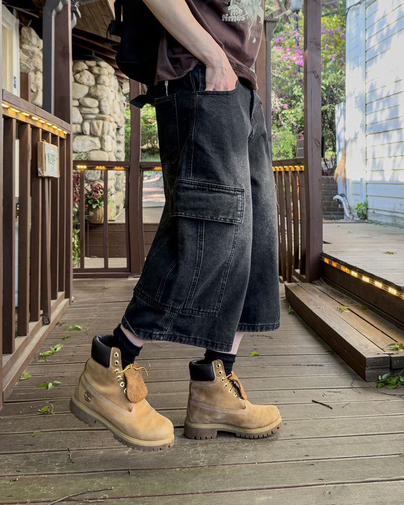 Kazen Washed Cargo Bermuda Denim Pants