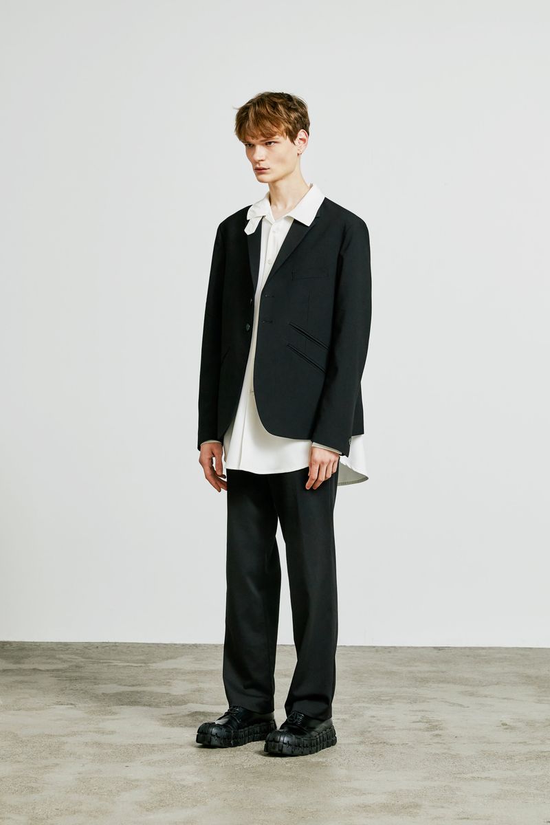 essential double welt pocket blazer